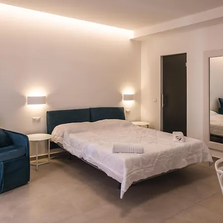Atena Room-3